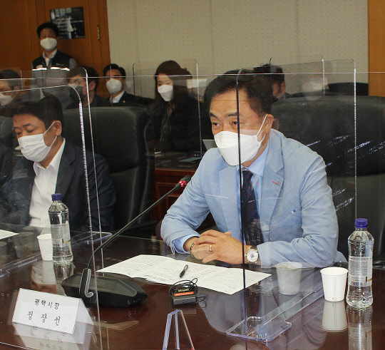 발언하는 정장선 평택시장. <쌍용자동차 제공>